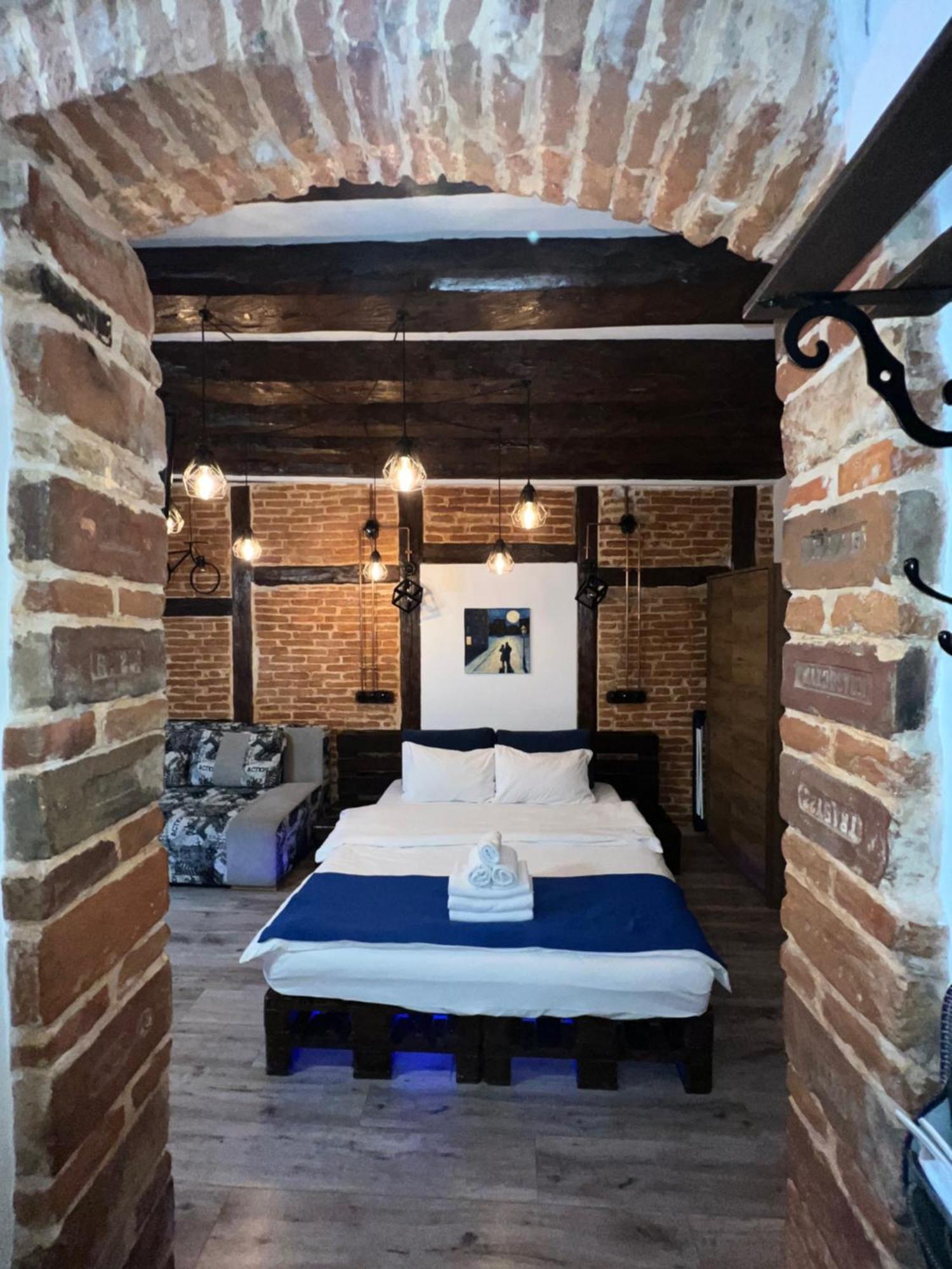 Cozy Loft В Самому Центрі Львова Apartment Exterior foto