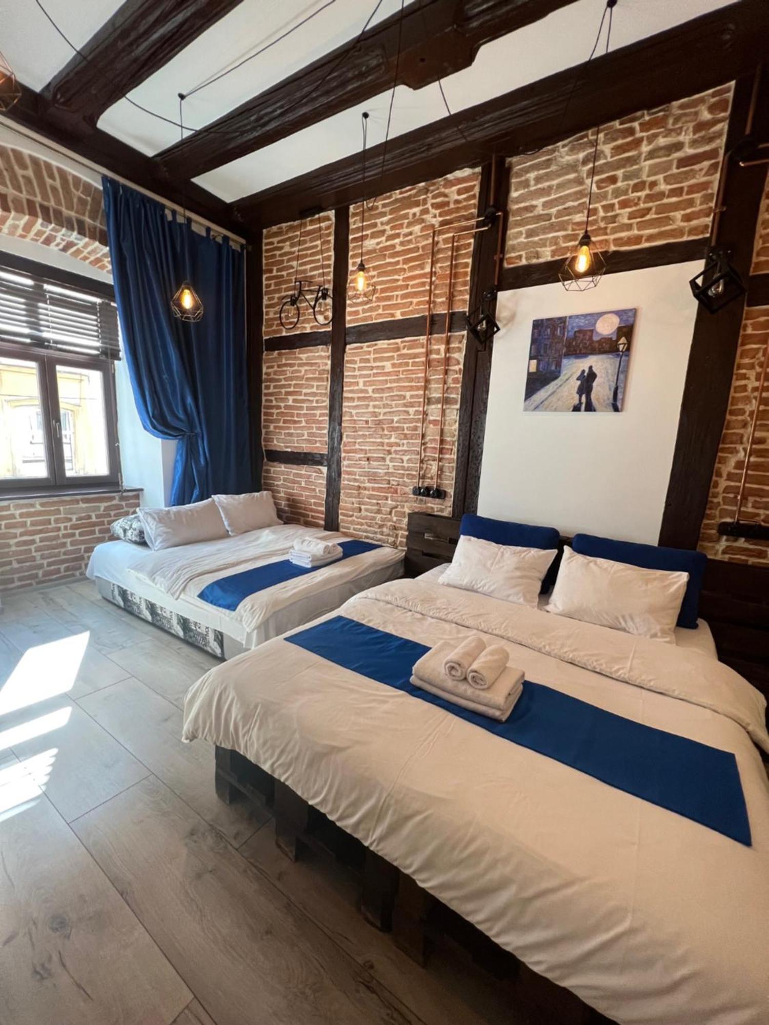 Cozy Loft В Самому Центрі Львова Apartment Exterior foto